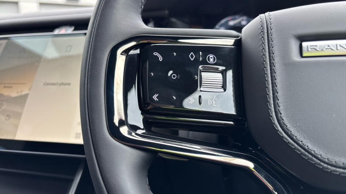 Land Rover Range Rover Velar 2.0 D200 MHEV Belgravia Edition 5dr Auto Diesel Estate - Image 42